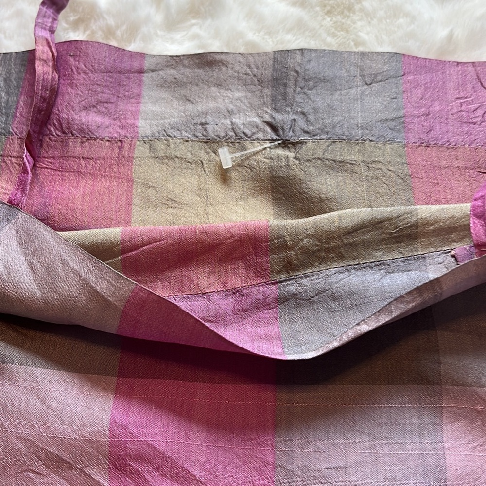 Silk top - Picture 3 of 5
